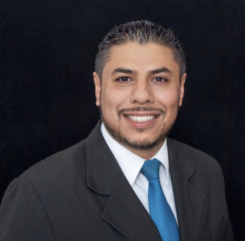 Lic. Jimmy Alfaro Páez MOORE